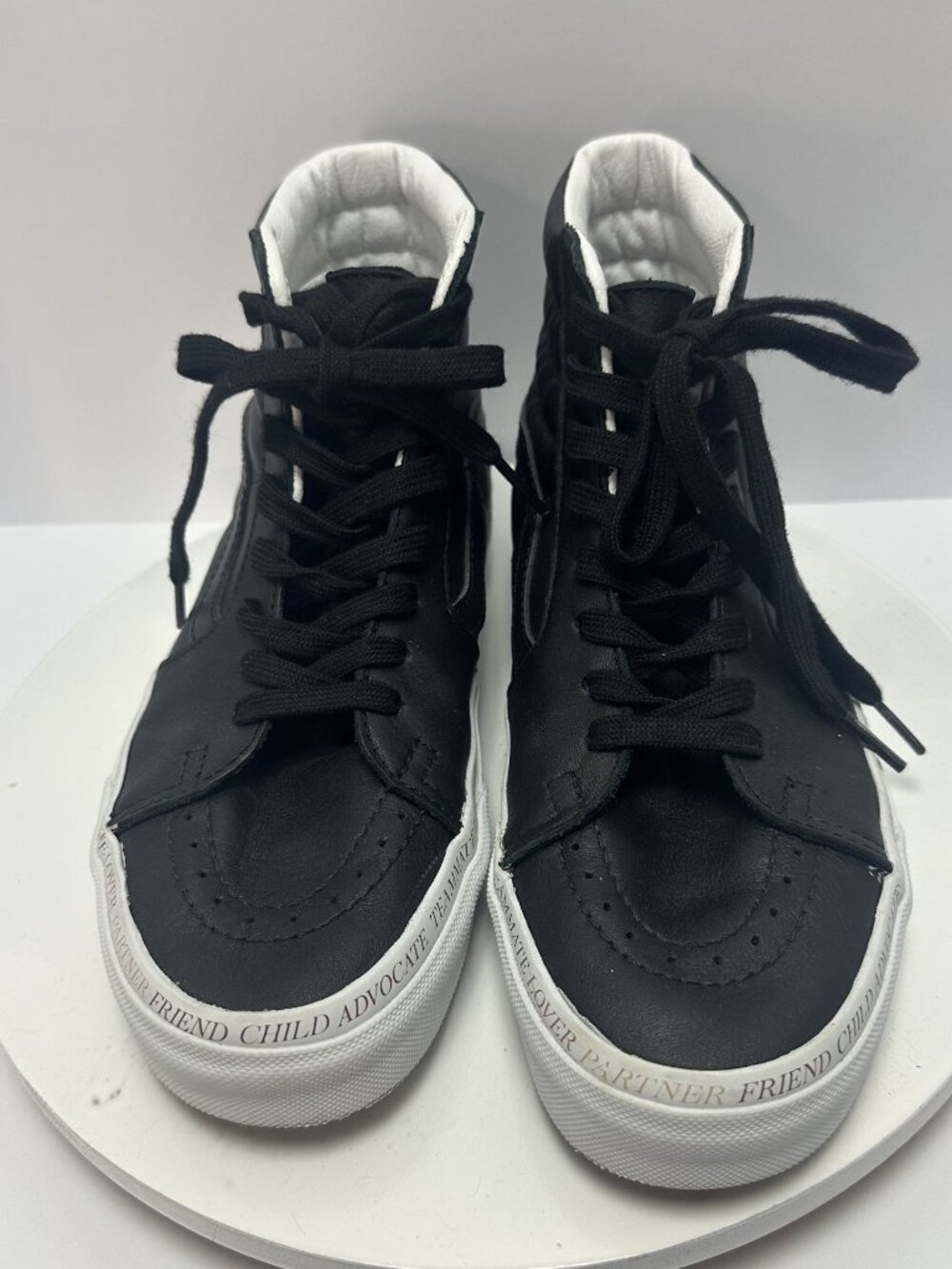 Vans S8-HI Divine Black Leather High Top Sneakers M 6.5 W 8.0 Skater